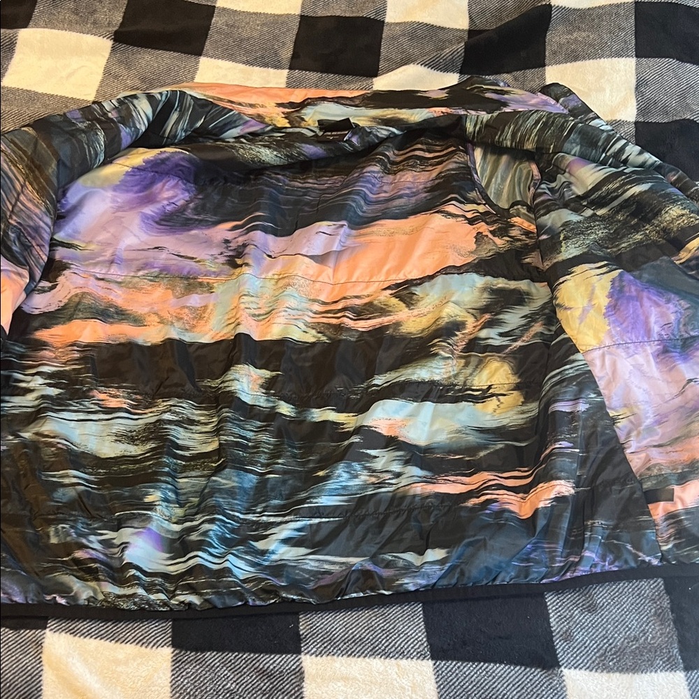 Happy Camper by TORRID Abstract Multicolor Windbreaker Jacket plus size  2X - Picture 8 of 14